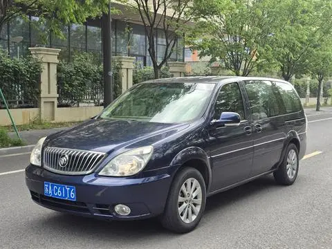 Buick GL8 2013