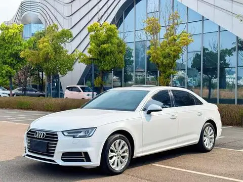 Audi A4L 2018
