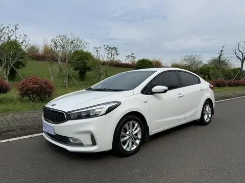 Kia K3 2016