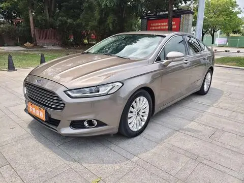 Ford 蒙迪欧 2013