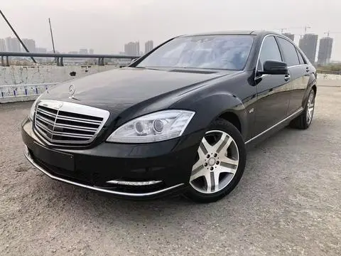Mercedes-Benz S-Class 2012