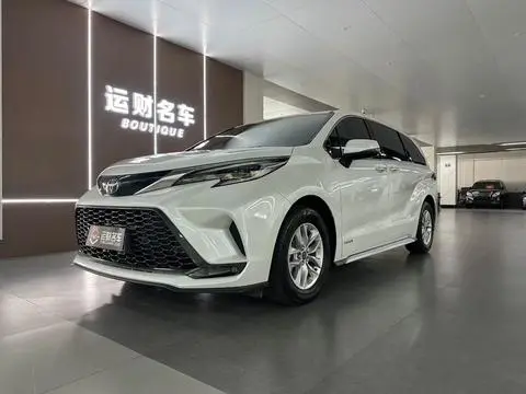Toyota Granvia 2023