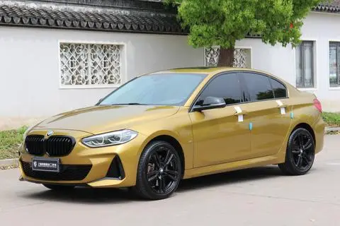 BMW 1 Series 2021
