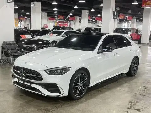 Mercedes-Benz C-Class 2024