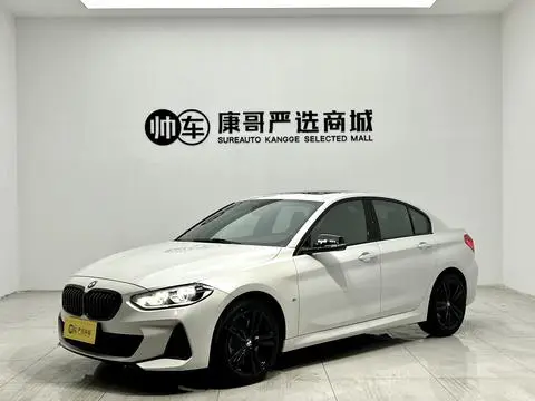 BMW 1 Series 2021