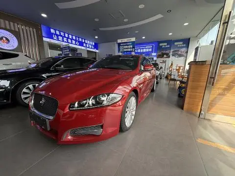 Jaguar XF 2014