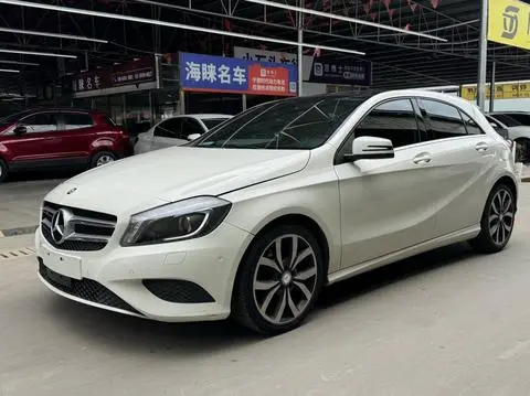 Mercedes-Benz A-Class 2015