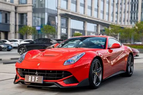 Ferrari F12berlinetta 2013