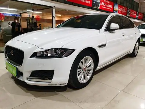 Jaguar XFL 2020