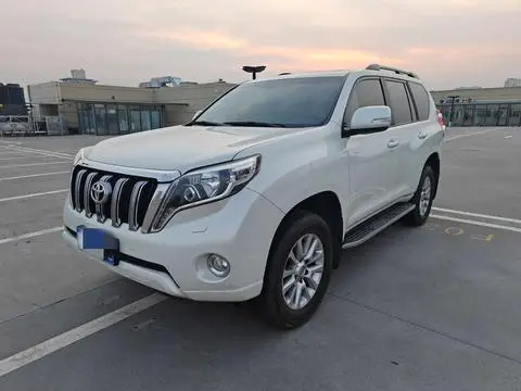 Toyota Prado 2016