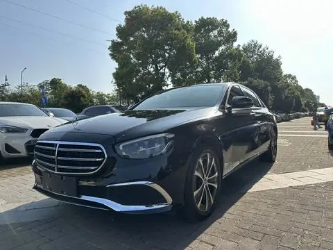 Mercedes-Benz E-Class PHEV 2023