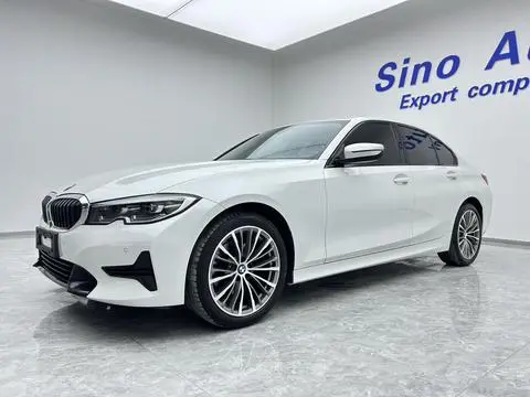 BMW 3 Series 2022 — фото 1