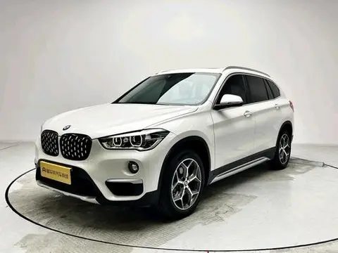 BMW X1 2019 — фото 1