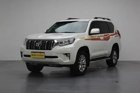 Toyota Prado 2018