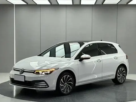 Volkswagen Golf 2021