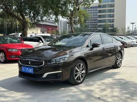 Peugeot 508 2015 — фото 1