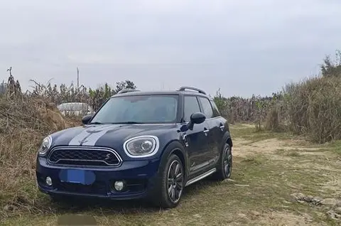 MINI COUNTRYMAN 2018