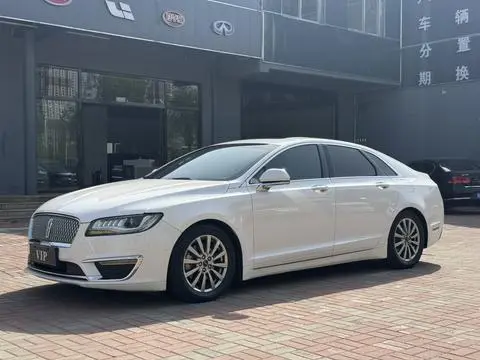 Lincoln MKZ 2018