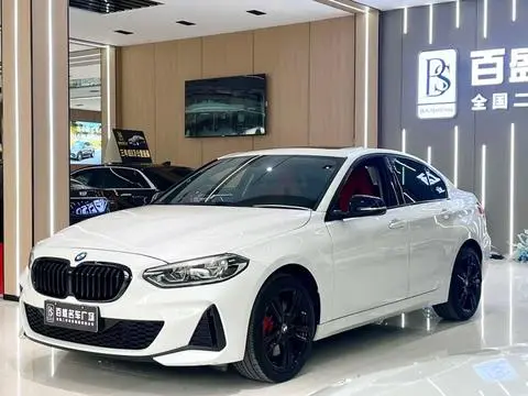 BMW 1 Series 2021
