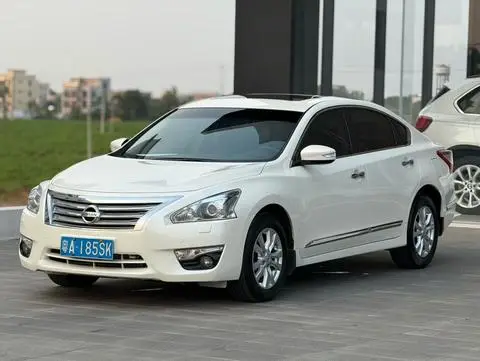 Nissan Teana 2013
