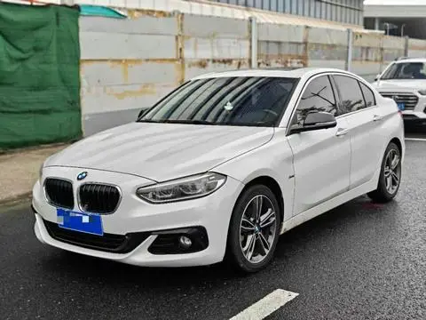 BMW 1 Series 2017 — фото 1