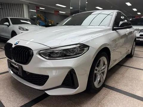 BMW 1 Series 2021