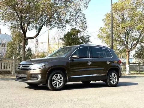 Volkswagen Tiguan 2016 — фото 1
