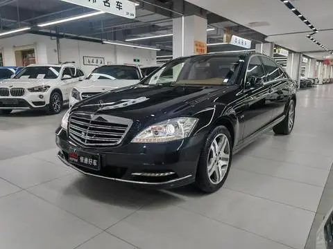 Mercedes-Benz S-Class 2010
