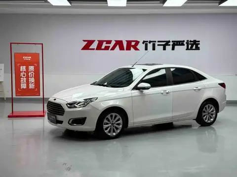 Ford Escort 2015