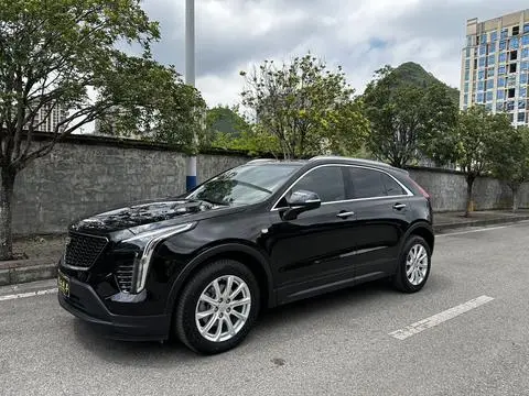 Cadillac XT4 2020 — фото 1