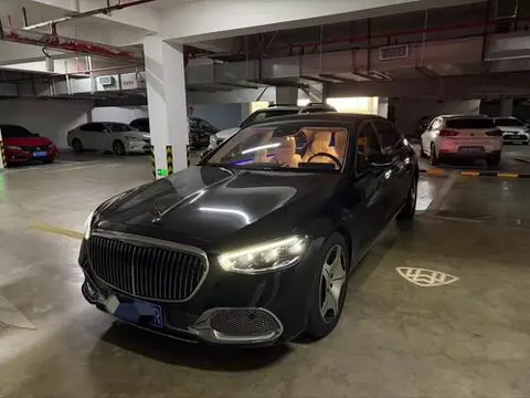 Mercedes-Benz 迈巴赫S-Class 2024