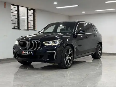 BMW X5 2022 — фото 1