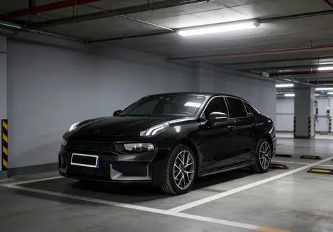 Lynk & Co 03 2022