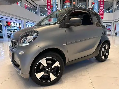 smart fortwo 2018