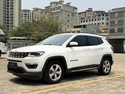 Jeep 指南者 2017