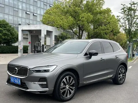 Volvo XC60 2022