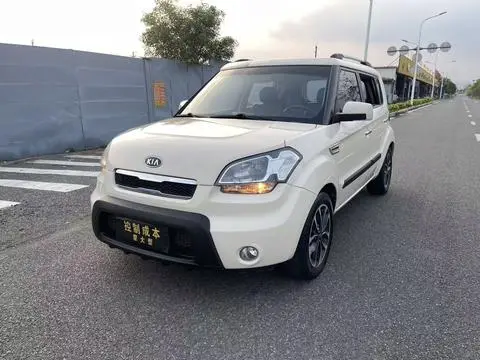 Kia 秀尔 2010