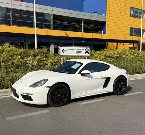 Porsche 718 2016