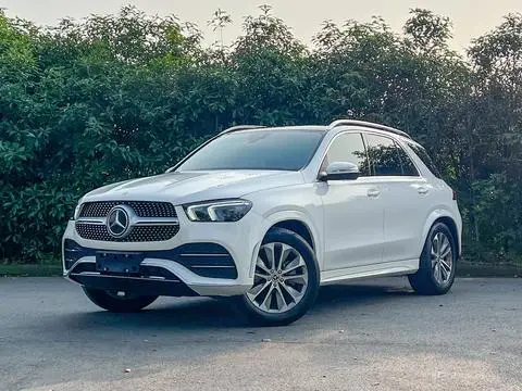Mercedes-Benz GLE 2023 — фото 1