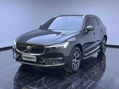 Volvo XC60 2022