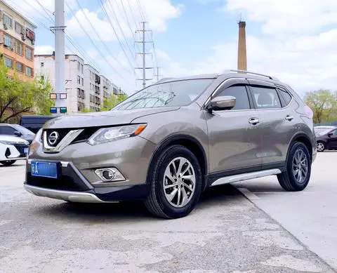 Nissan 奇骏 2014