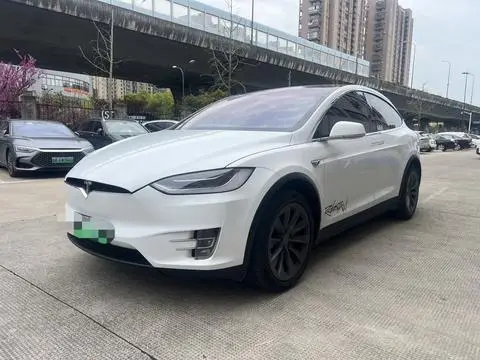 Tesla Model X 2016
