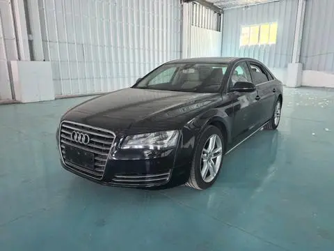 Audi A8 2011