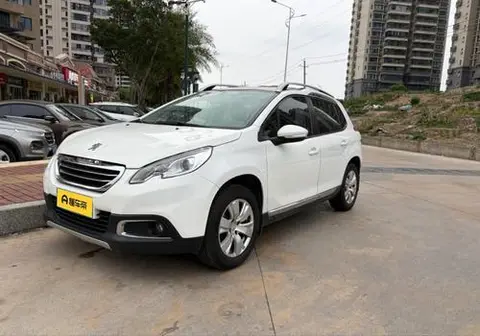 Peugeot 2008 2015 — фото 1