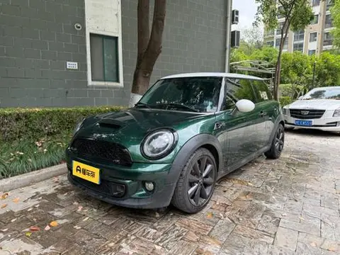 MINI MINI 2012
