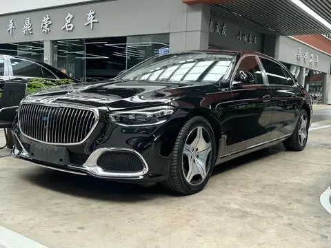 Mercedes-Benz 迈巴赫S-Class 2023