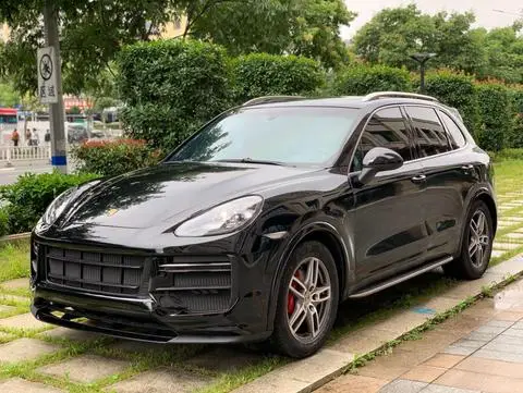 Porsche Cayenne 2011