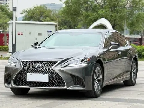 Lexus LS 2018
