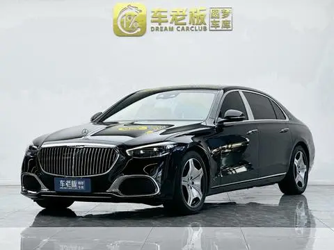 Mercedes-Benz 迈巴赫S-Class 2023