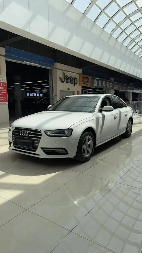 Audi A4L 2013